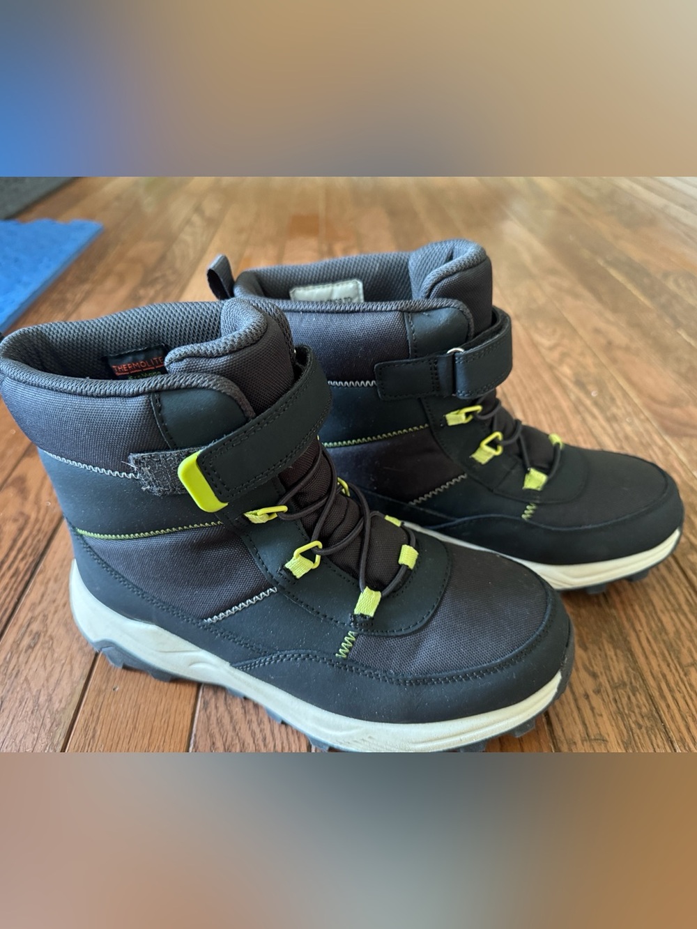 Cat and Jack Thermolite Boots